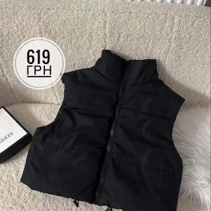 Жилетка Sands Передзамовлення!!очікувати протягом 5-8 днів.